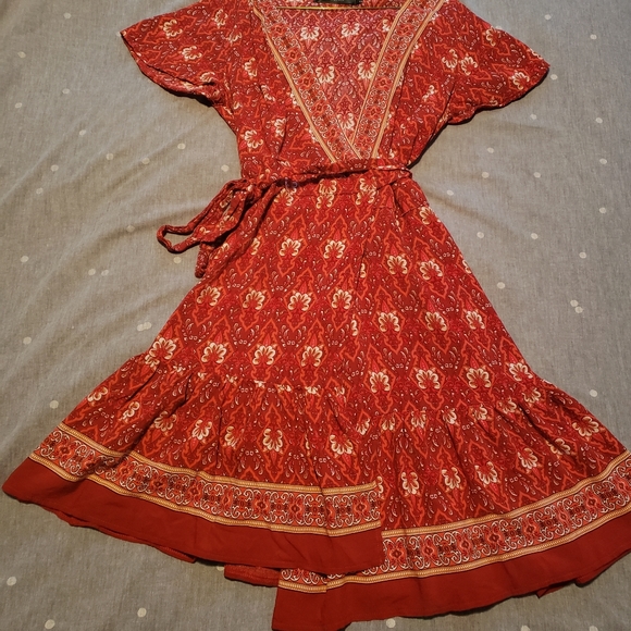 Boho Wrap Dress - Red - Picture 2 of 5